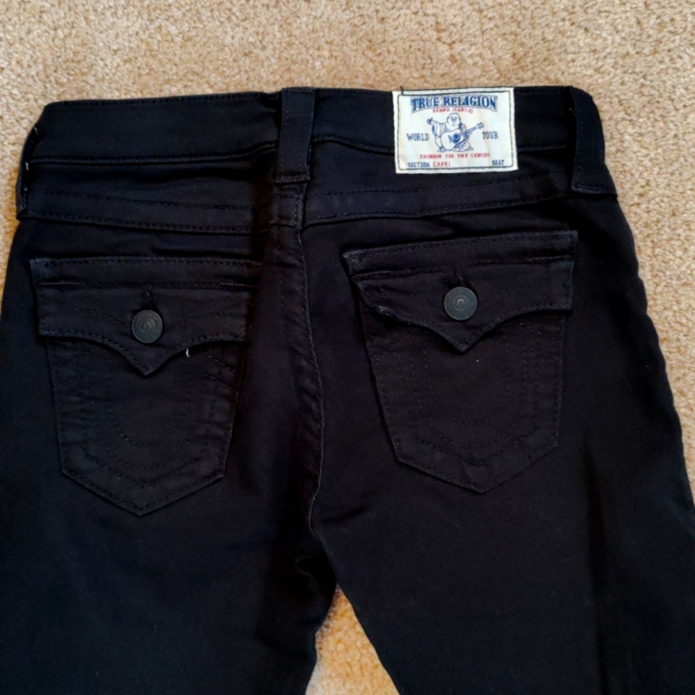 True Religion black Capri stretch jeans size 26